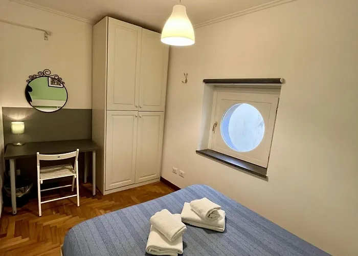 Palazzo Rota 3* 나폴리